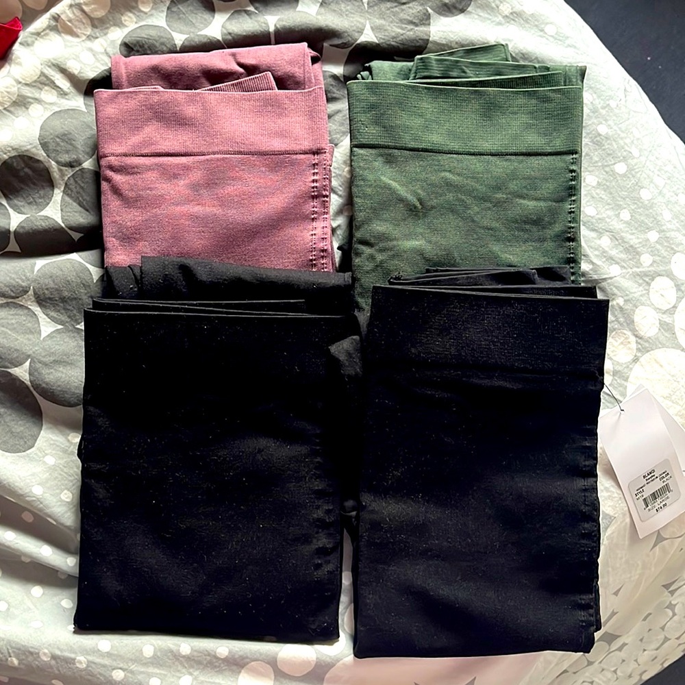 Blanqi (Everyday Highwaist Postpartum Leggings)